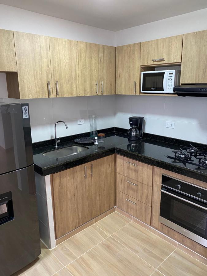 Lindo Apartamento Con Estacionamiento 布加 外观 照片